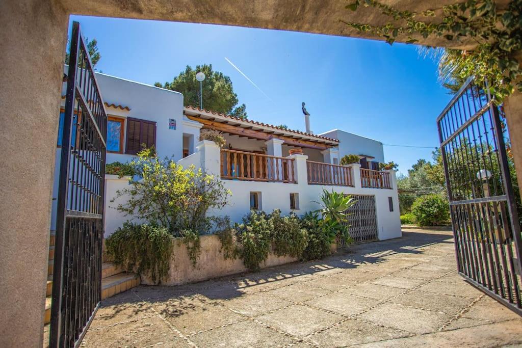 Casa De Campo Cala Bassa Villa San José Екстериор снимка