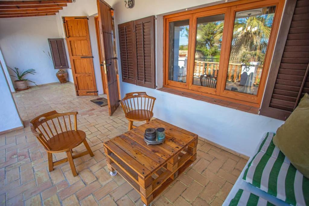 Casa De Campo Cala Bassa Villa San José Екстериор снимка